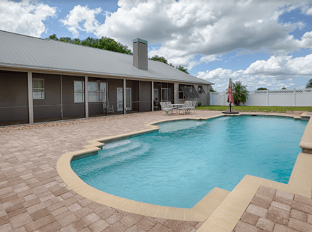 10Acre Home for Sale in Umatilla, FL with Saltwater Pool, Barn & More
